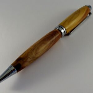 College Pen : English Yew